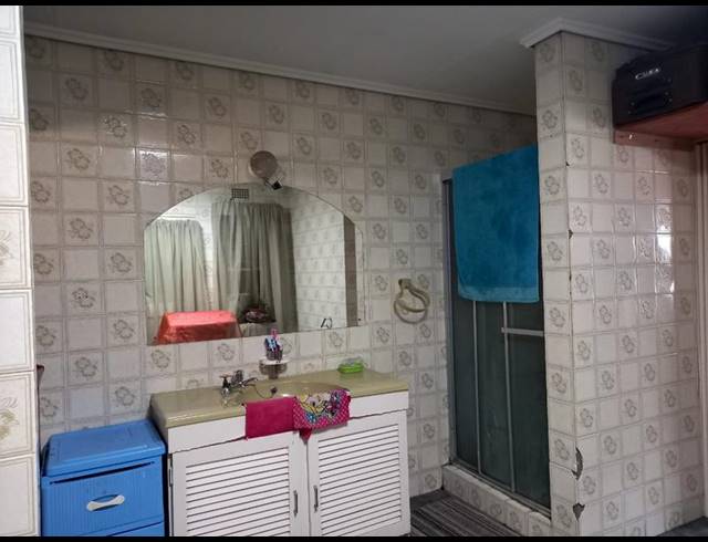 3 BEDROOM HOUSE FOR SALE IN CASSELDALE